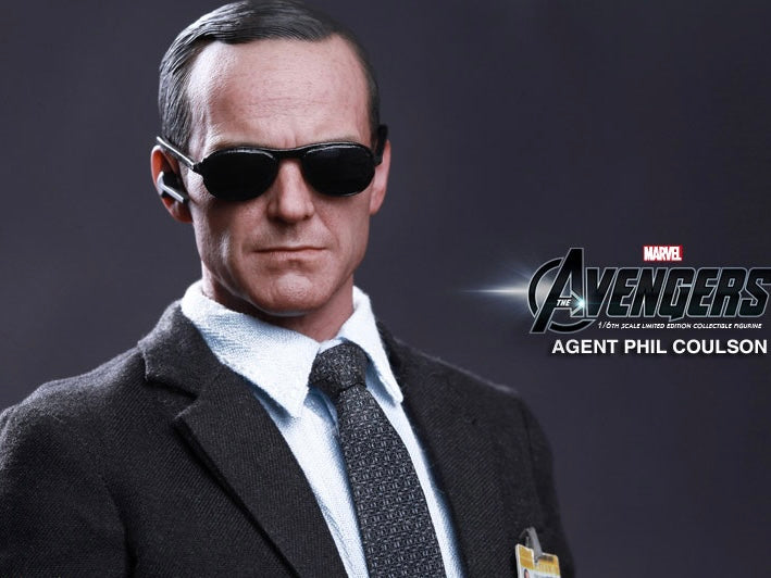 Hot Toys MMS189 The Avengers - 1/6 Scale Agent Phil Coulson Collectible Figure