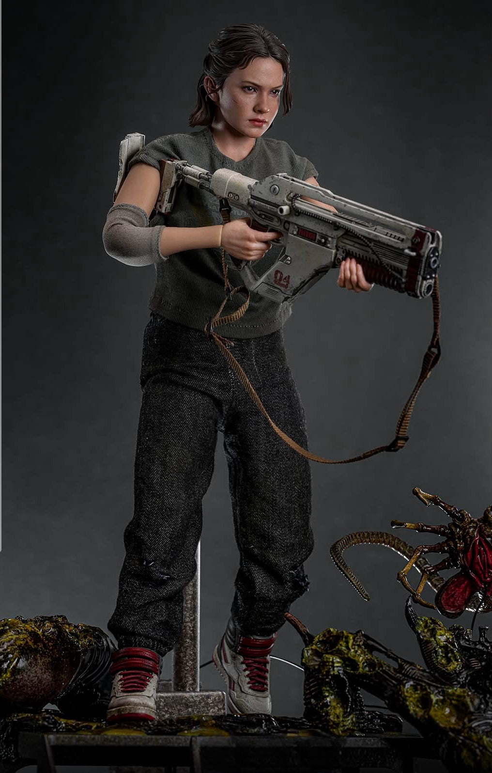 Pre-Order Hot Toys MMS793 Alien: Romulus - 1/6th scale Rain Carradine Collectible Figure