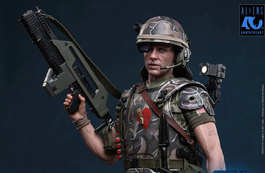 Pre-Order Hot Toys MMS930 Aliens - 1/6th scale Corporal Hicks Collectible Figure