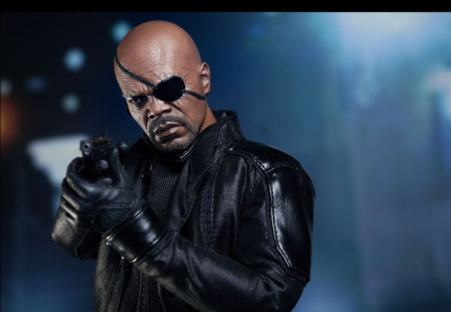 Hot Toys MMS169 The Avengers - 1/6 Scale Nick Fury Collectible Figure