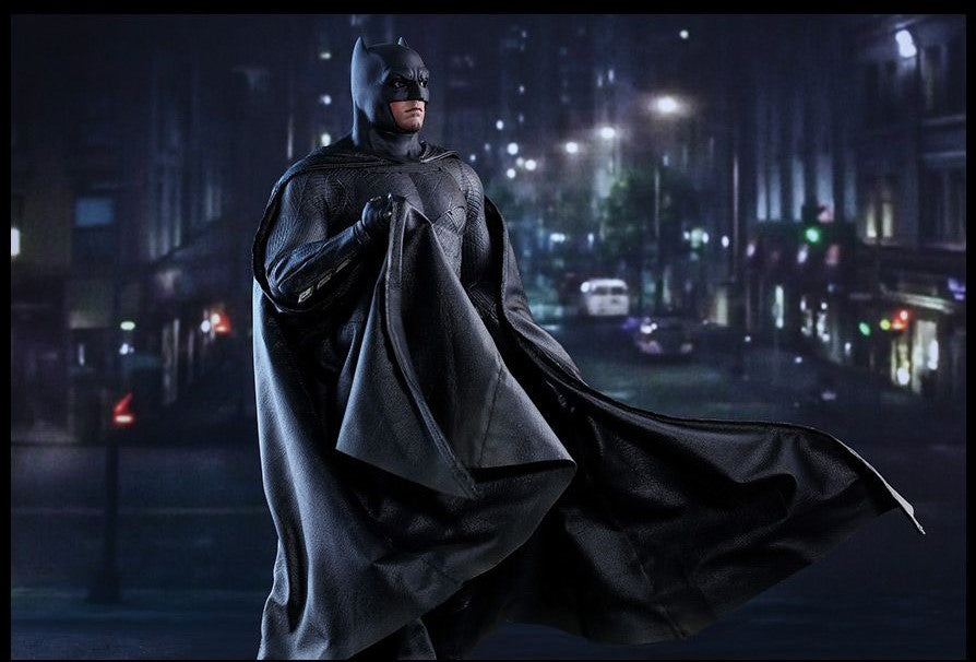 Hot Toys MMS409 Suicide Squad - 1/6th scale Batman Collectible Figure (Hot Toys Exclusive)