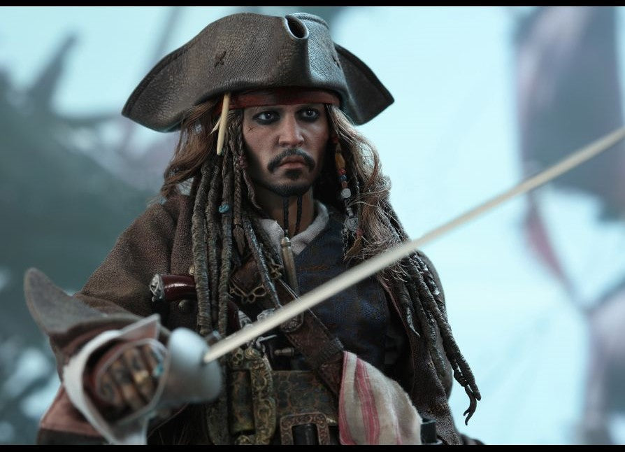 Hot Toys DX15 Pirates of the Caribbean: Dead Men Tell No Tales - 1/6th scale Jack Sparrow Collectible Figure