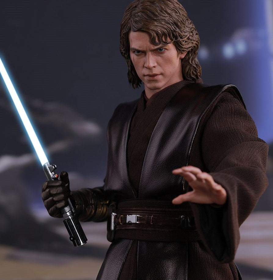 Hot Toys MMS437 Star War Episode III: Revenge of the Sith - 1/6th scale Anakin Skywalker Collectible Figure