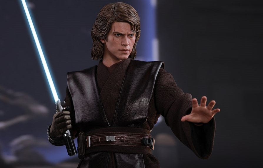 Hot Toys MMS437 Star War Episode III: Revenge of the Sith - 1/6th scale Anakin Skywalker Collectible Figure