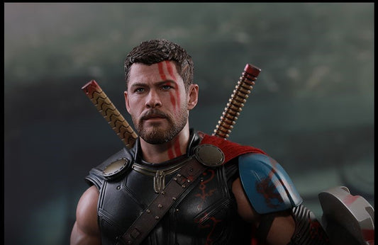 Hot Toys MMS445 Thor: Ragnarok - 1/6th scale Gladiator Thor (Deluxe Version) Collectible Figure