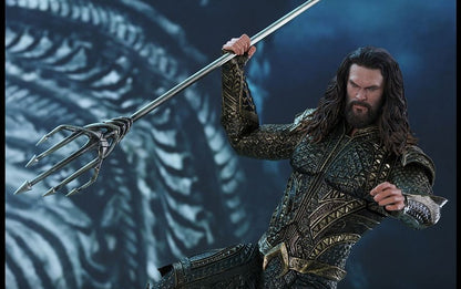 Hot Toys MMS447 Justice League – 1/6th scale Aquaman Collectible Figure
