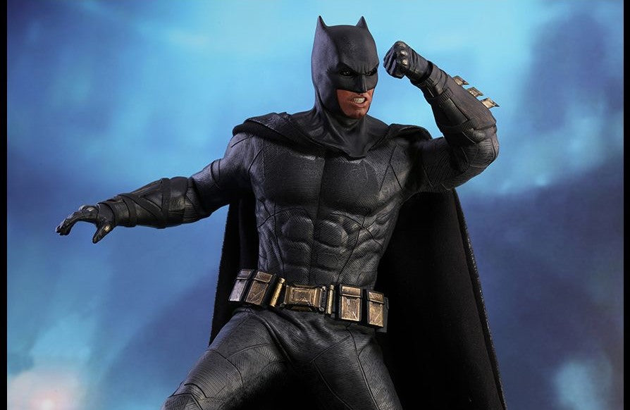 Hot Toys MMS456 Justice League - 1/6th scale Batman (Deluxe Version) Collectible Figure