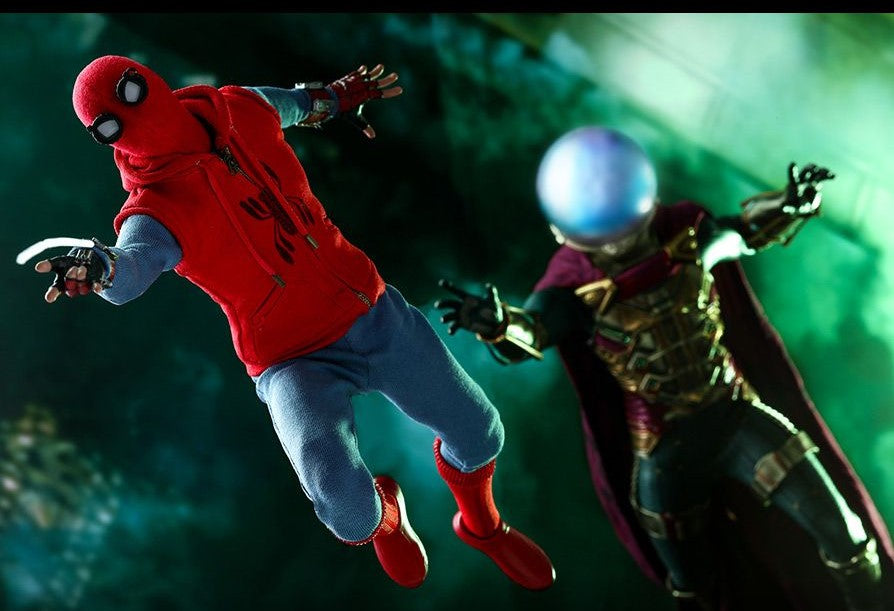 Hot Toys MMS552 Spider-Man: Far From Home 1/6th scale Spider-Man (Homemade Suit Version) Collectible Figure