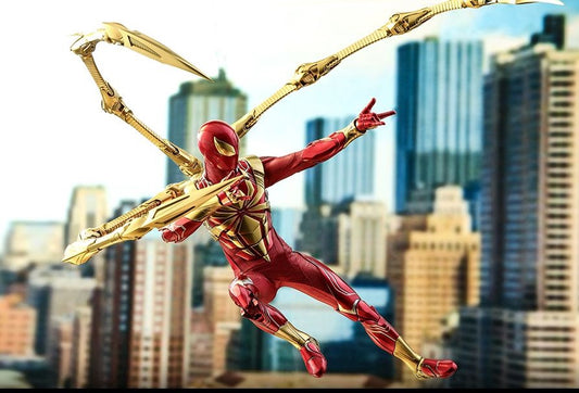 Hot Toys VGM38 Marvel's Spider-Man - 1/6th scale Spider-Man (Iron Spider Armor) Collectible Figure