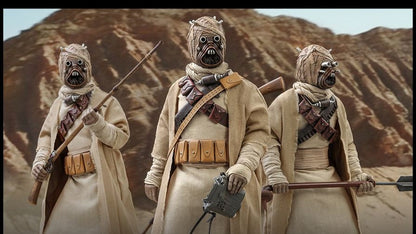 Hot Toys TMS028 Star War: The Mandalorian - 1/6th scale Tusken Raider Collectible Figure