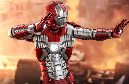 Hot Toys MMS400D18 Iron Man 2 - 1/6th scale Mark V Diecast Collectible Figure