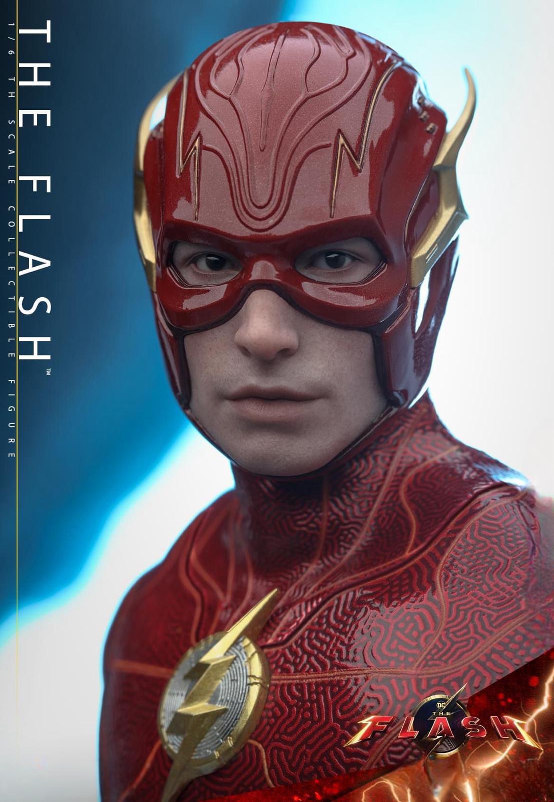 Pre-Order Hot Toys MMS713B The Flash – The Flash 1/6 Scale Collectible Figure (Special Version) with The Life Size The Flash Signet Ring