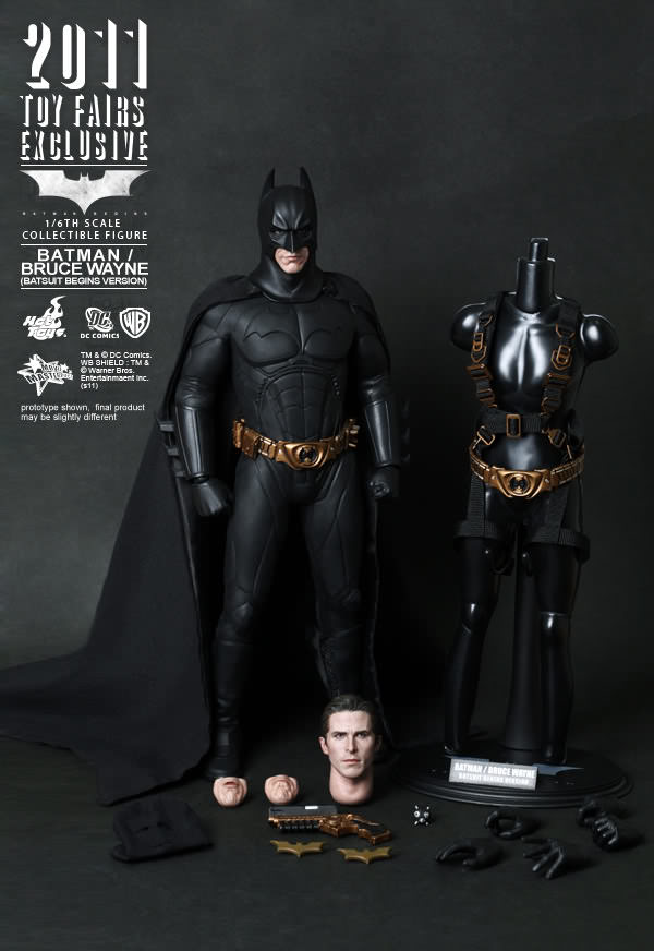 Hot Toys MMS155 Batman Begins - 1/6th scale Batman/ Bruce Wayne (Batsuit Begins Version) Collectible Figure